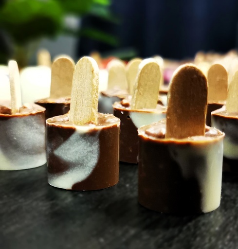 Crispy Chocolate Popsicles